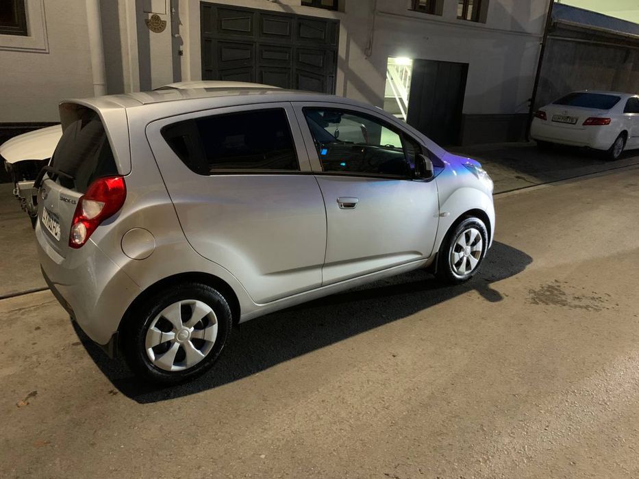 Sapark 2015 yil 193000 prabek mehanika 2 paz 3 4 ta joyid kraska bor