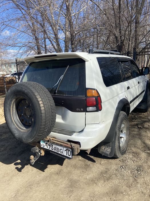 Монтеро спорт 2002