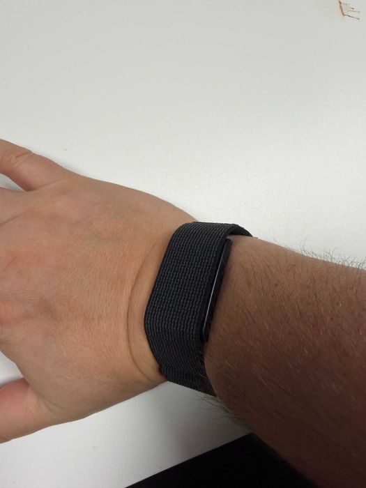 Amazefit Helio Strap - tracker fitness fara ecran - alternativa whoop