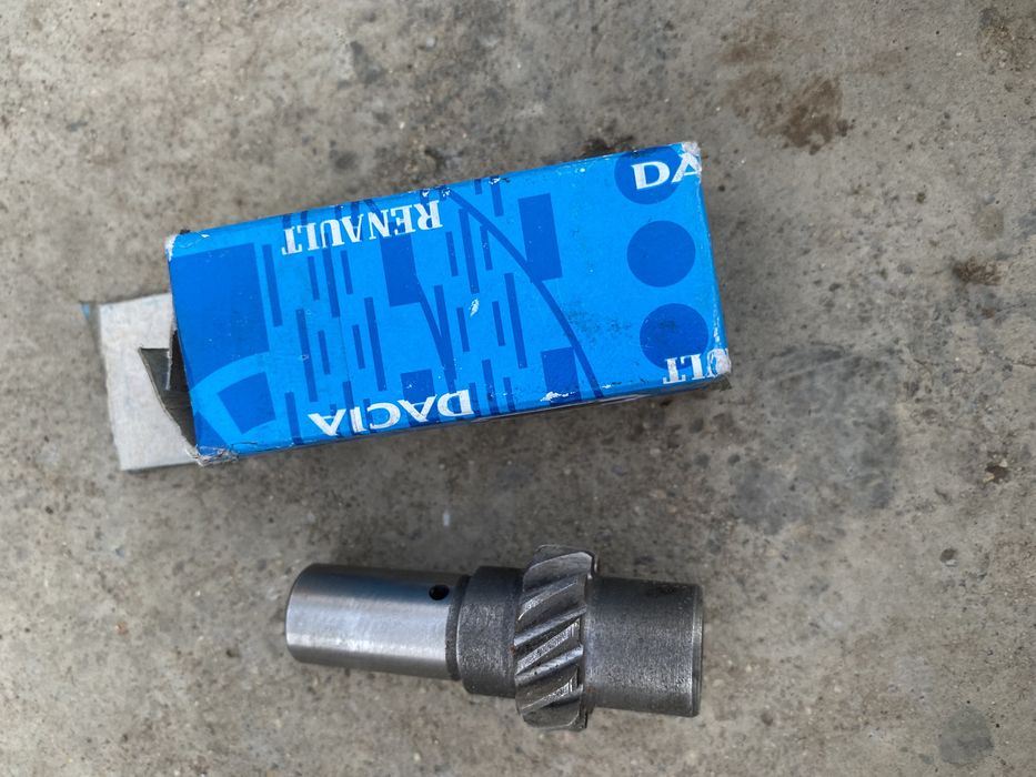 Pinion pompa ulei Dacia 1310 injectie si papuc benzina