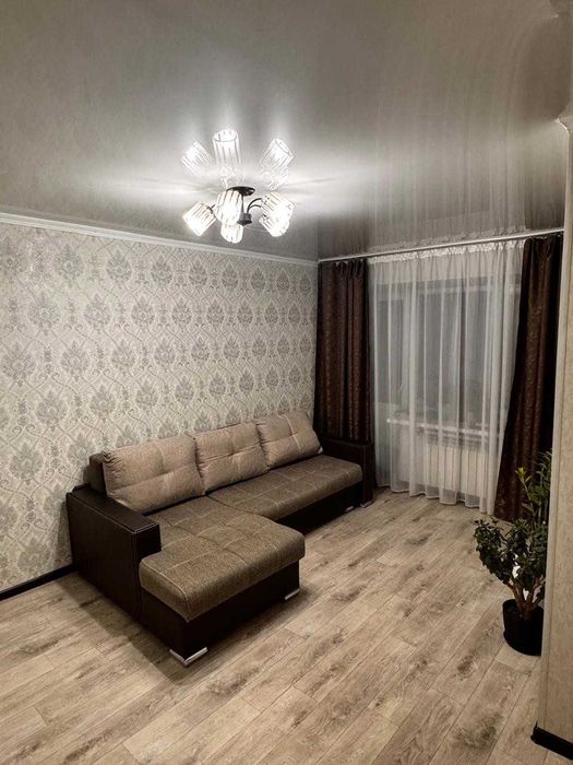 в продаже 1 комн кв р-н Торговая База