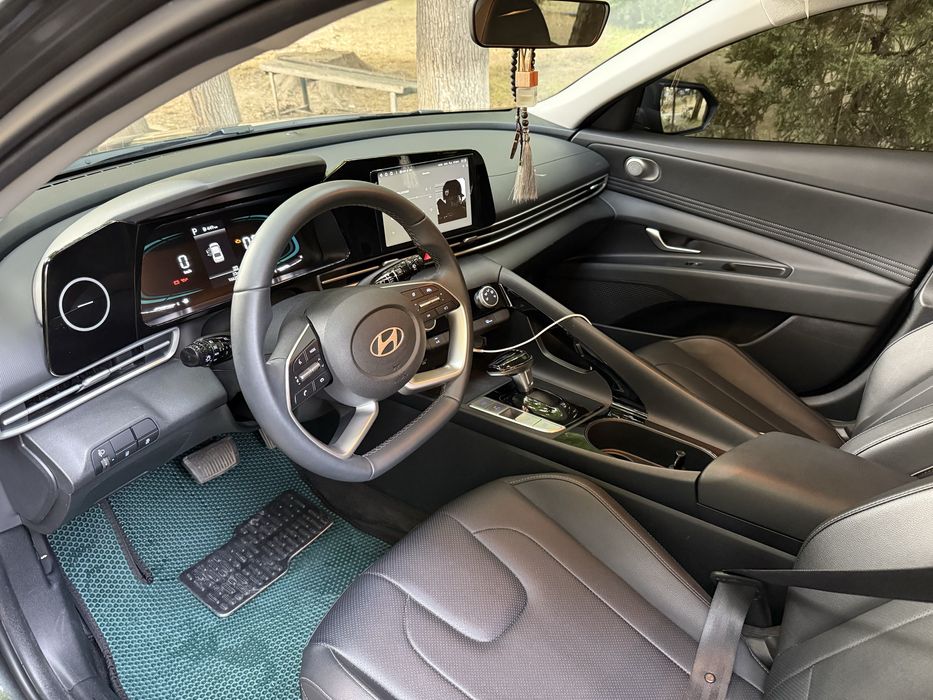 Hyundai elantra 2024 китай