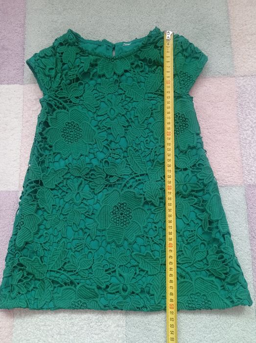 Красива детска рокля с къс ръкав