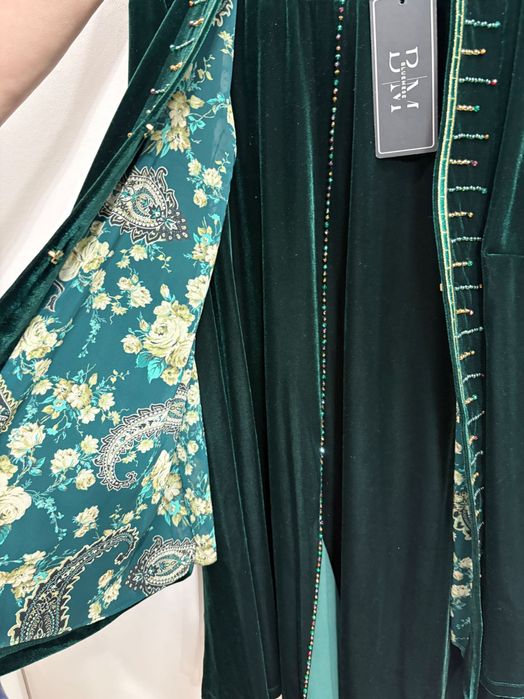 Костюм с юбкой двойка