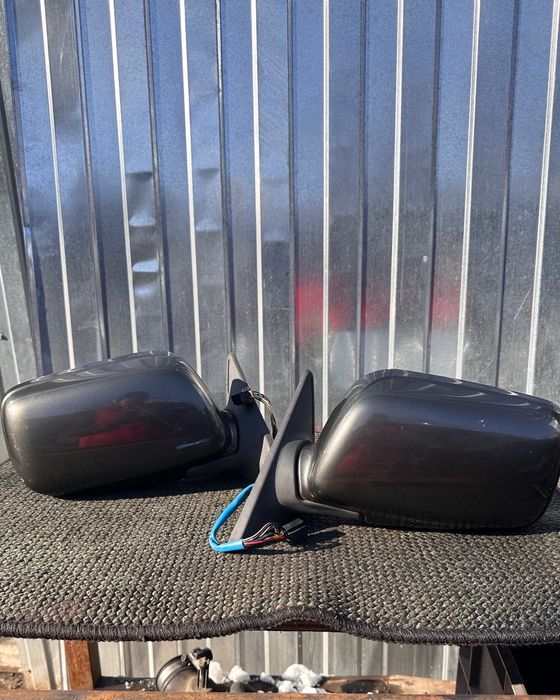 Зеркала на Subaru Forester SG