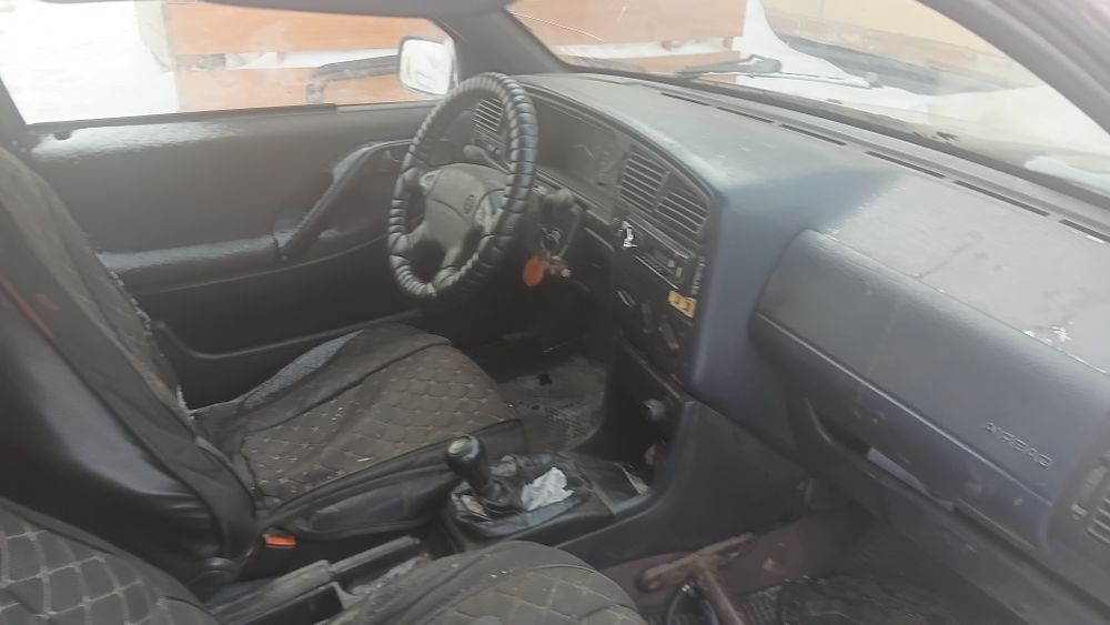 Продам пасат б4, на полном  ходу