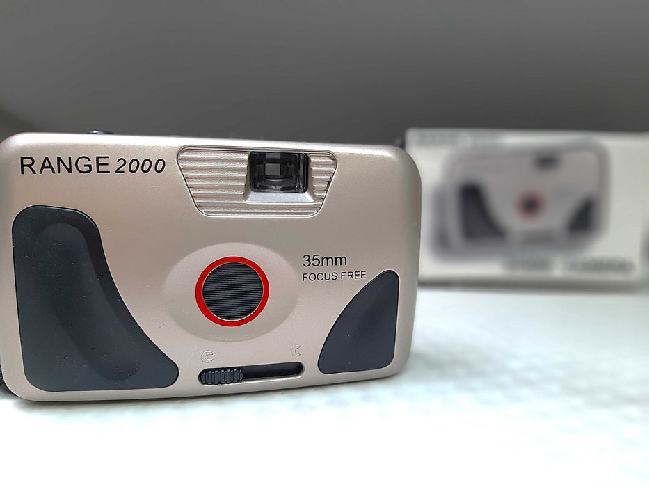 Филмов фотоапарат RANGE 2000 35 мм, винтидж, компактен, тестван