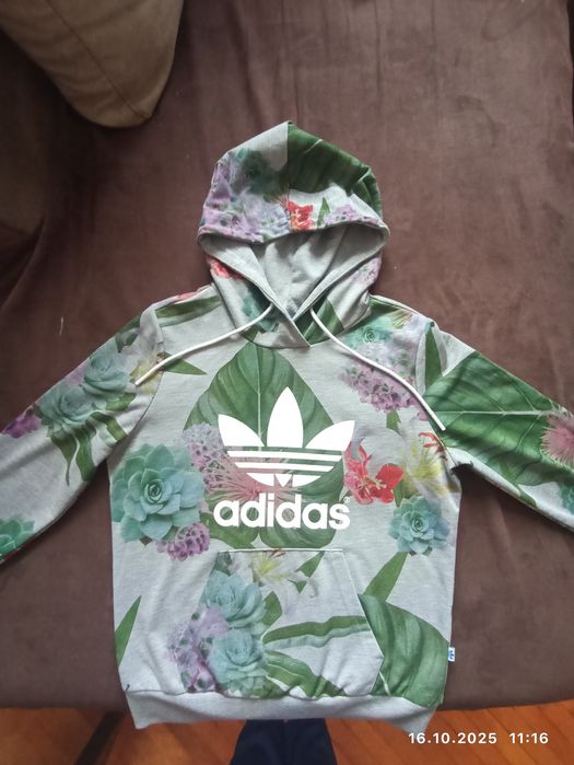 Дамски суичър Адидас, размер S