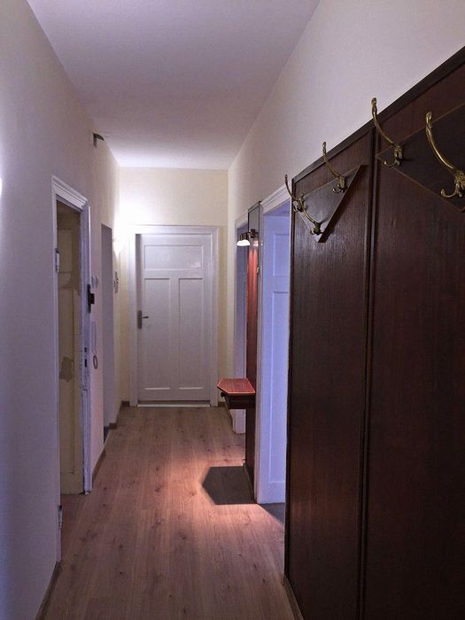 Тристаен за продажба в Зона Б-18