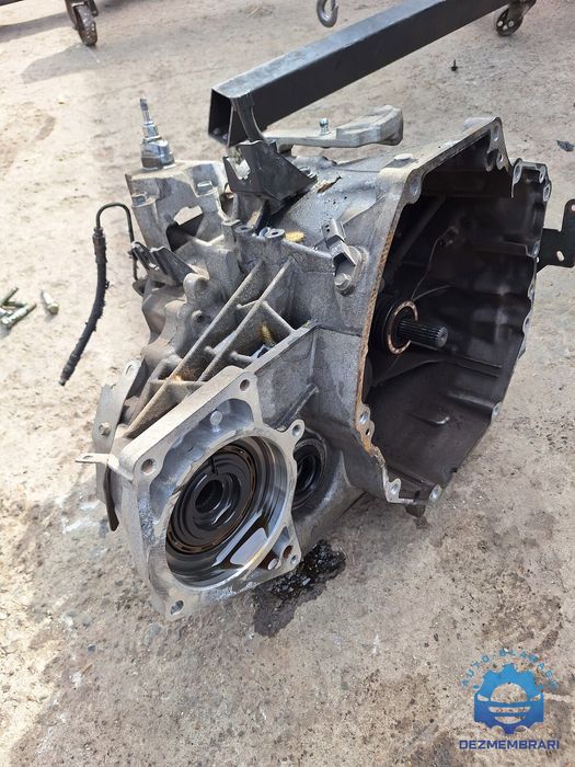 Cutie viteza manuala Nissan Qashqai 2014-2017 J11 2016