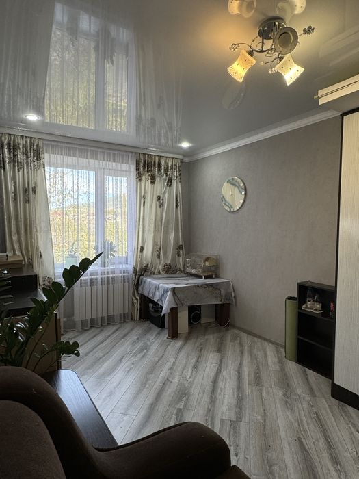 Продам 4х комн квартиру 92 кв