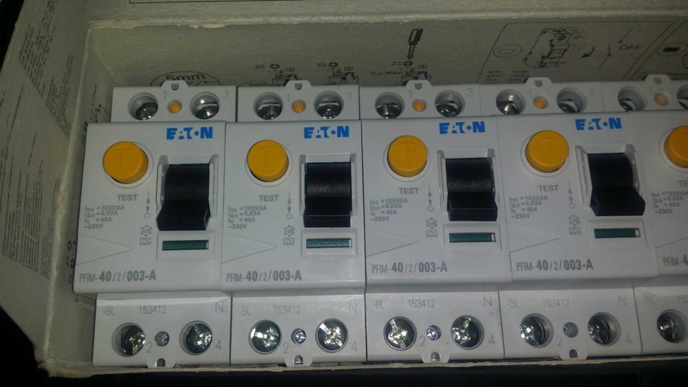 Diferentiale RCCB, RCBO 2, 4 poli, 30mA, 100mA, 300mA 10kA Eaton noi