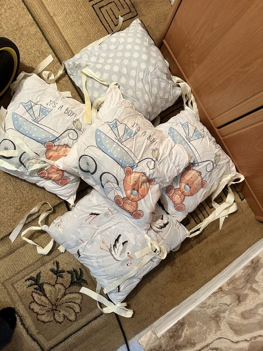 Продам подушки для манежки