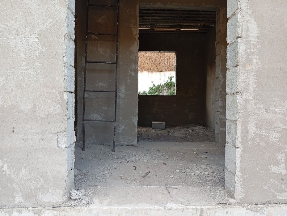 Продам дом не законченном виде