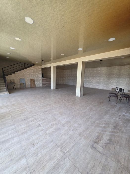 Срочно продаётся  9 соток угловой участок в центре Кибрая.