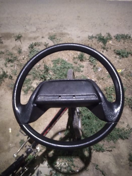 Продам велик торг есть