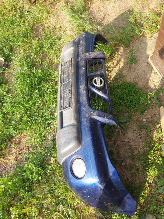 Bară față xtrail t30 cu proiectoare și în stare bună