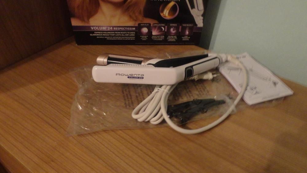 Преса за коса Rowenta Volum' 24 Respectissim CF6430