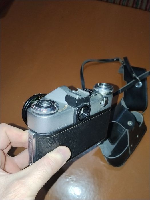Фотоаппарат Зенит-Е в отличном состоянии