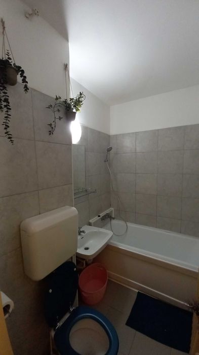 Închiriere garsonieră