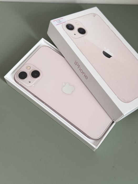 Продам iPhone 13, 128 GB