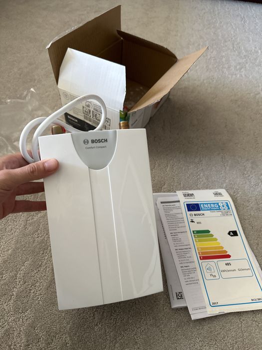 Instant apa calda pe curent BOSCH NOU