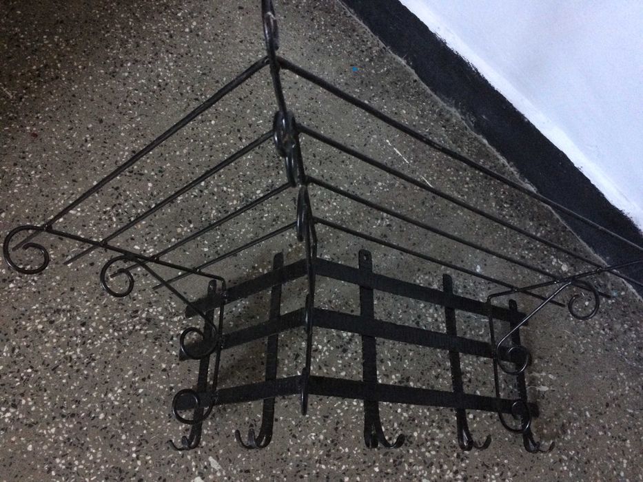 Окачалка ъглова ковано жерязо