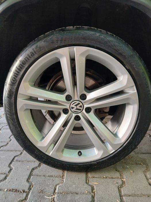 Продавам оригинални джанти с гуми от Volkswagen Tiguan 19" 5x112