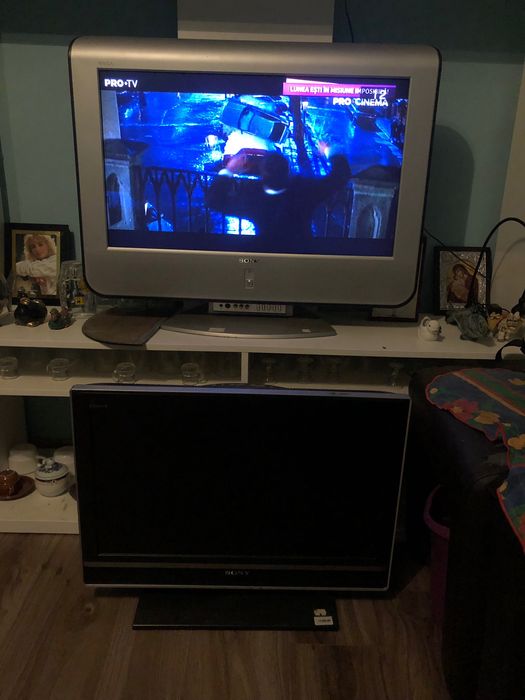 Vând Fotoliu, bicicleta electrică , tv