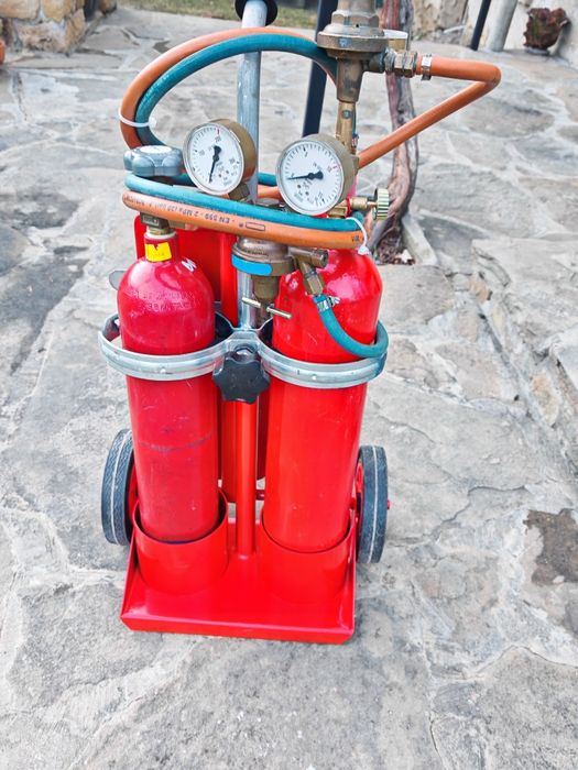 Продавам професионален марков оксижен rothenberger re17