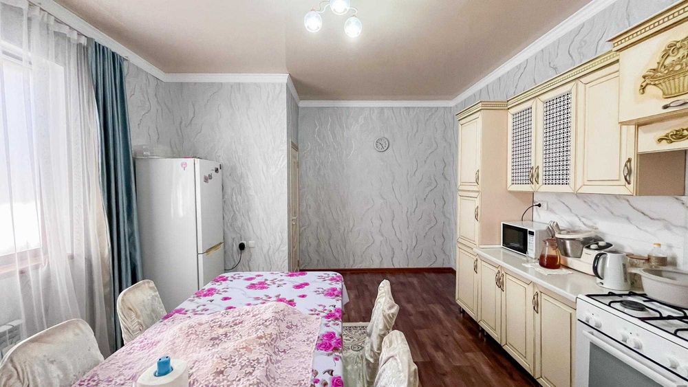 5 комнатный дом Баршын Империя