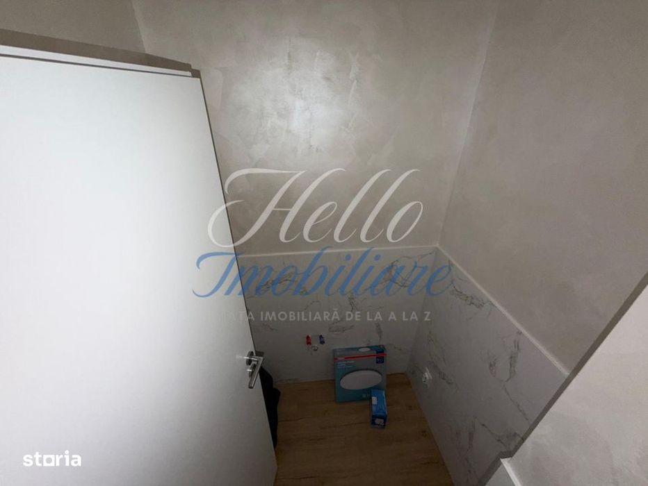 Apartament 3 camere, 72 mp, Sub Cetate