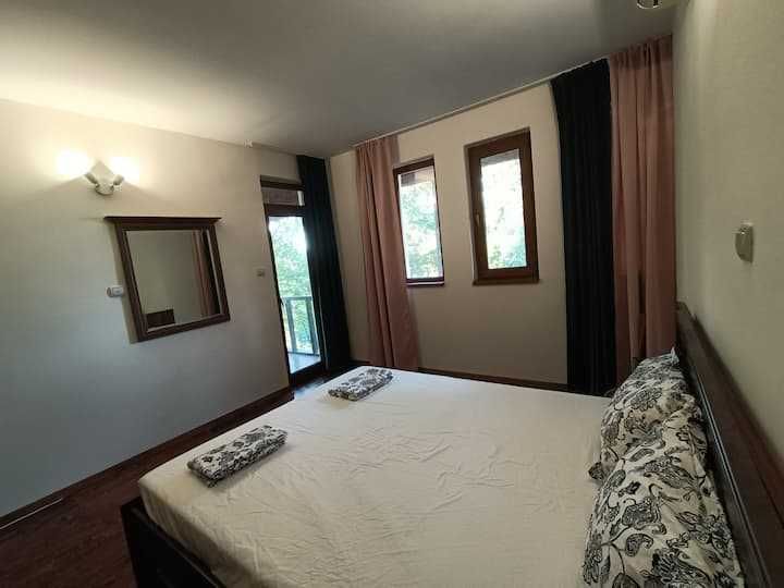 Дава се под наем Къща в Варна, Морска градина - 100 кв.м за 663 € - Снимка #5