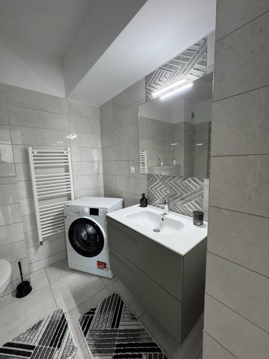 Apartament de închiriat