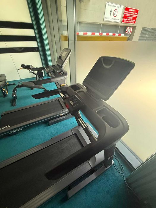 Професионален кардио уред- Бягаща пътека- Active Gym  Semi Pro Treadmill S7 with LED Screen