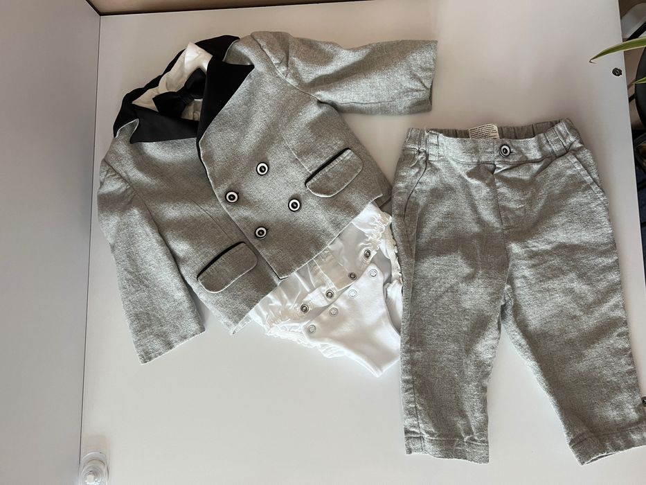 Costum botez Iulian Gri Cu Guler Saten Negru AnneBebe