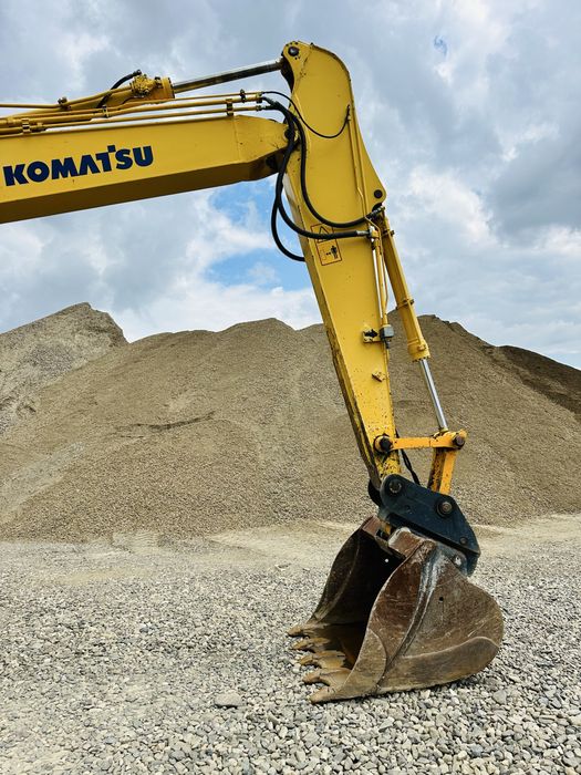 Excavator Komatsu PC190LC-8 – 2015