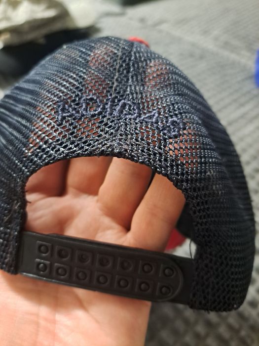 Мъжка шапка Adidas