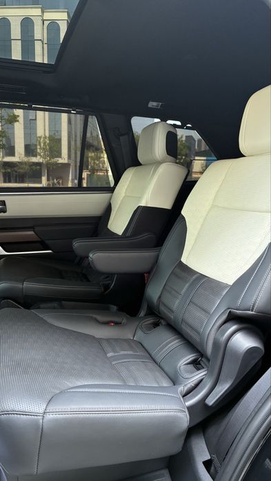 Toyota Sequoia Capstone