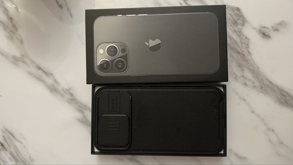Продам IPhone 13 PRO