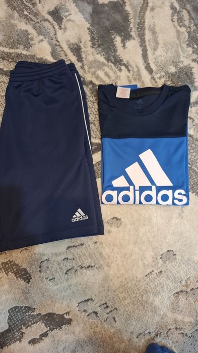 Compleu fotbal 10-13ani