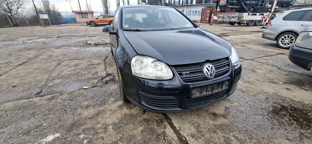 Dezmembrez  Volkswagen Golf 5 1.4 TSI 2007 BLG