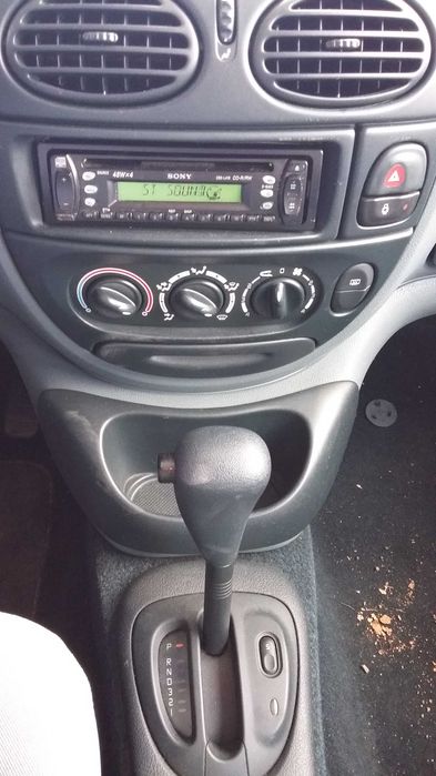 Renault megane scenic-Рено Сценик 1.6-90 к.с.