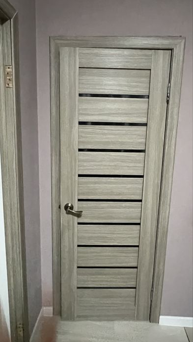 Продам межкомнатные двери