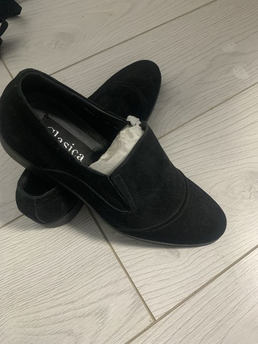 Продам мужские туфли
