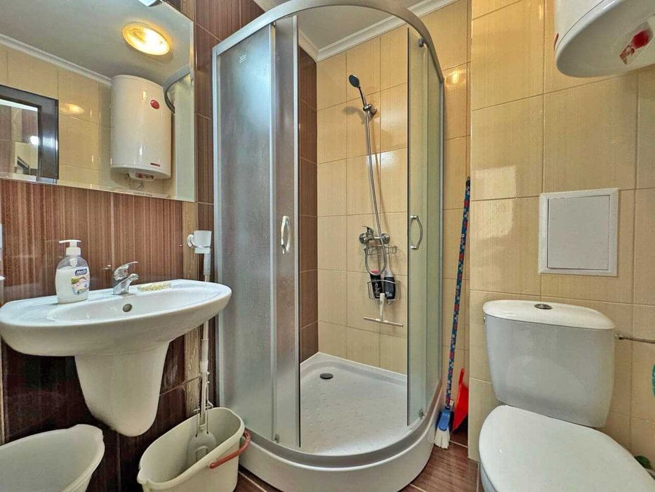 Продава се Двустаен апартамент в к.к. Елените - 62 кв.м за 896 €/кв.м - Снимка #7