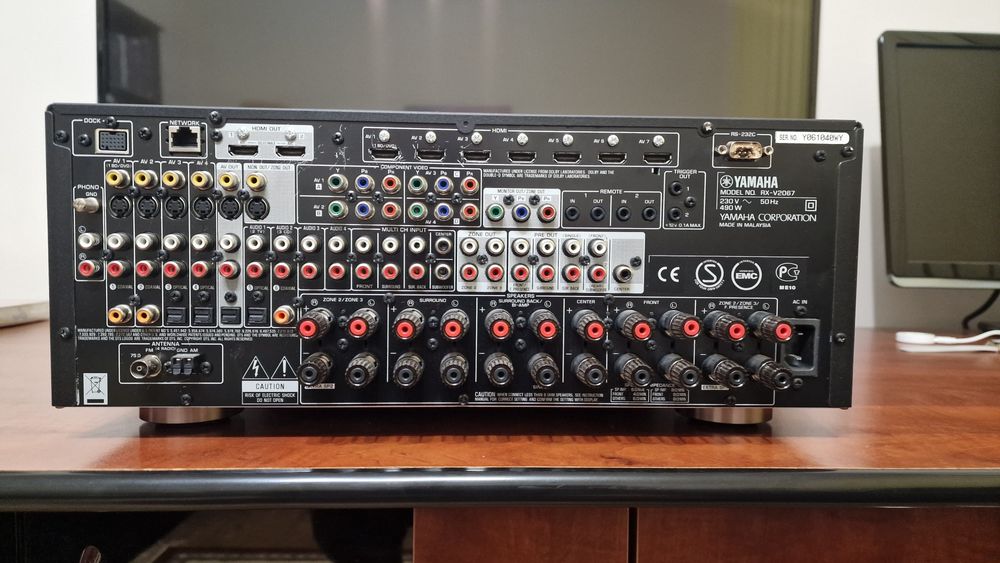 Receiver Yamaha RX-V2067