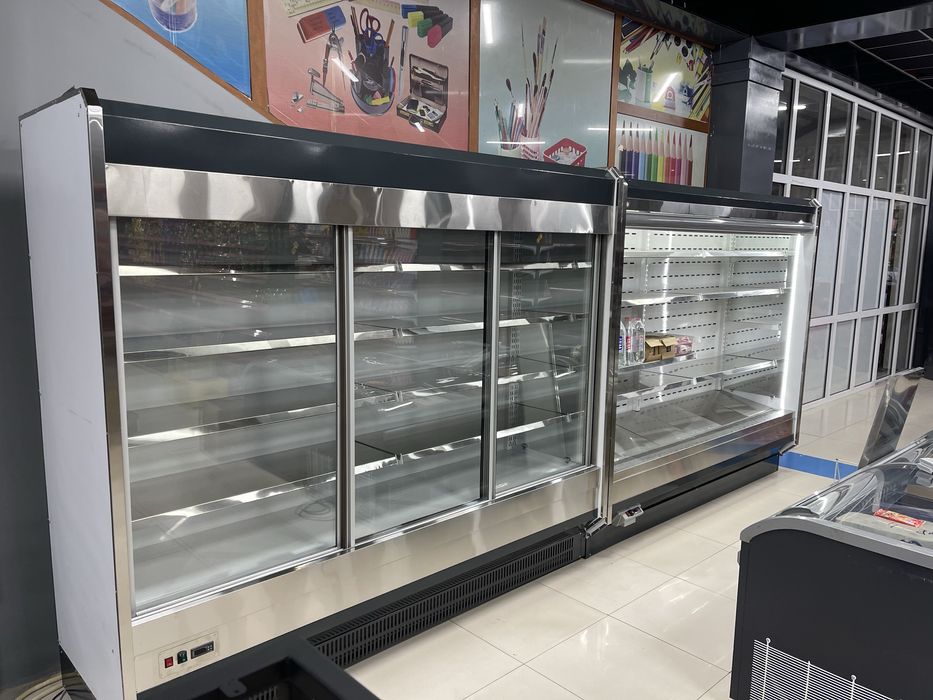 Витрина холодильник