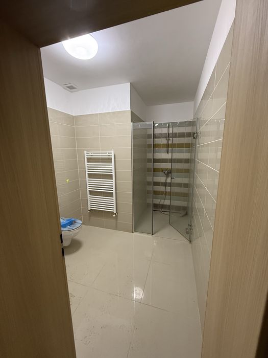 Inchiriez in Dumbravita kaufland ap.3 camere parter