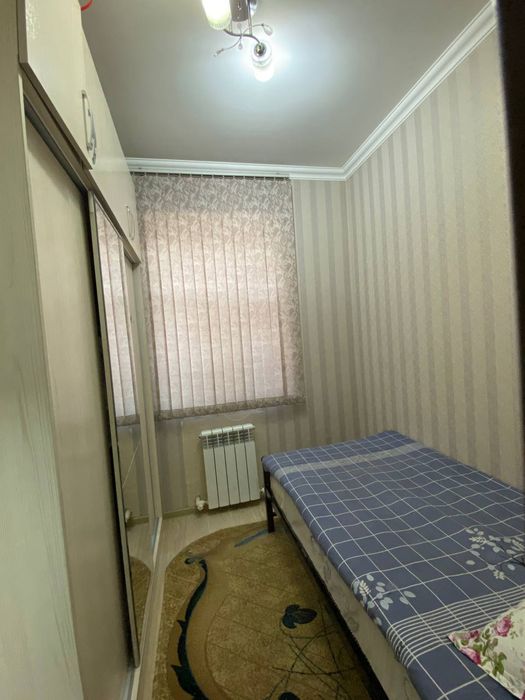 Продается дом 2 сотки в центре города цена 100000